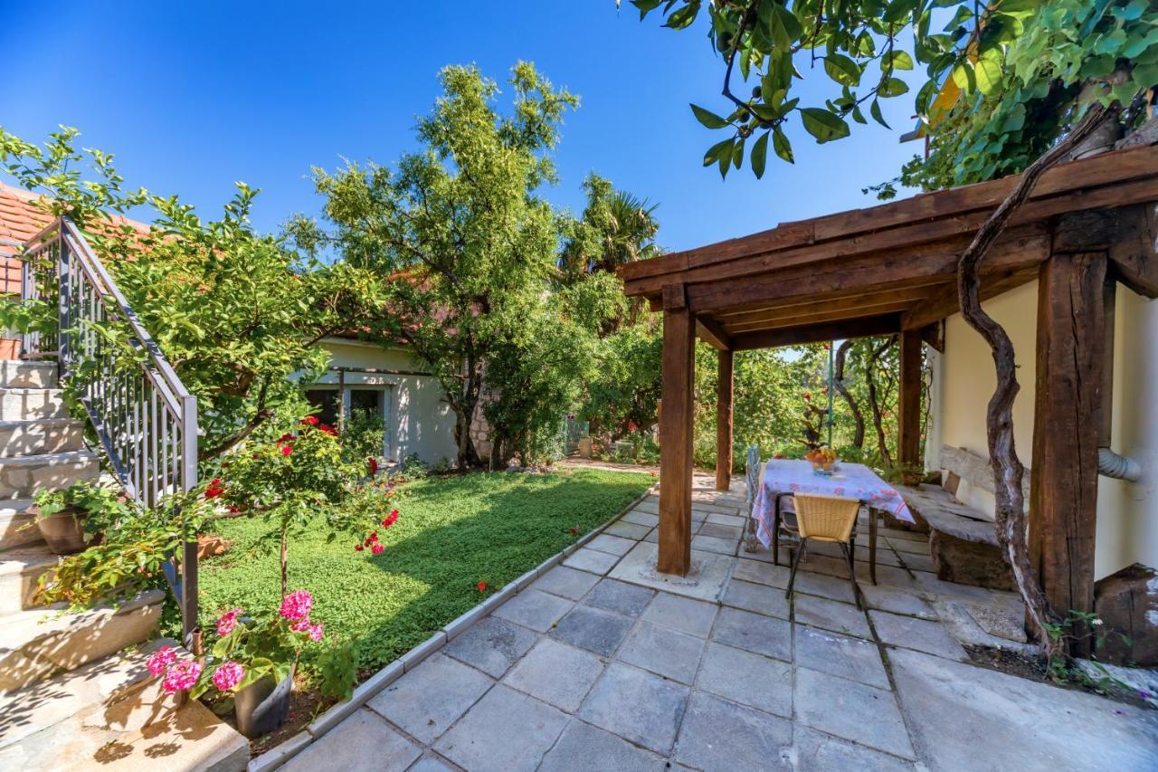 Apartment Magazini Petrovac Luaran gambar